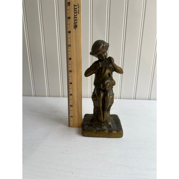 Vintage JB Jennings Brothers Brass Girl Rabbit Music Figurine. - Picture 7 of 10